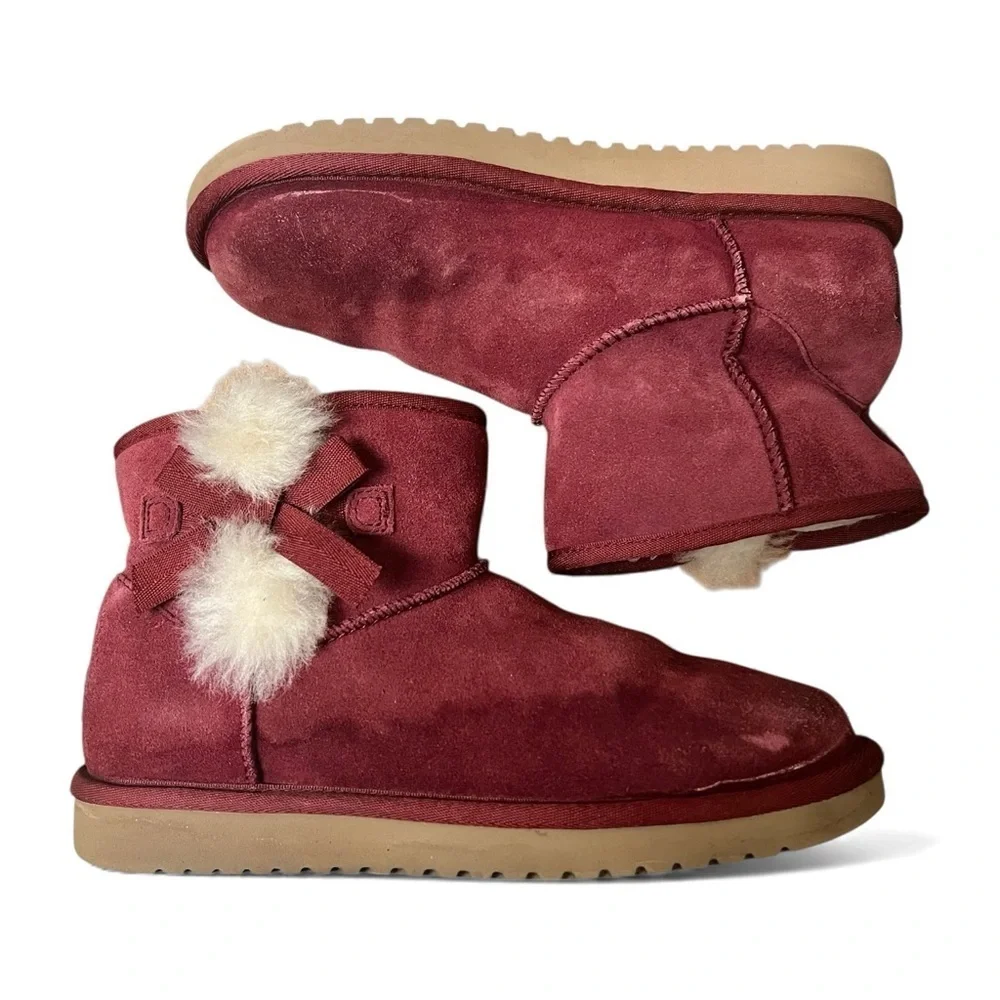 Koolaburra by UGG Women's Size 8 Victoria Mini Short Boot Burgundy Cozy Casual